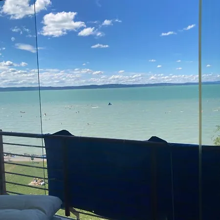 Balaton-parti Luxus Lakas Apartment